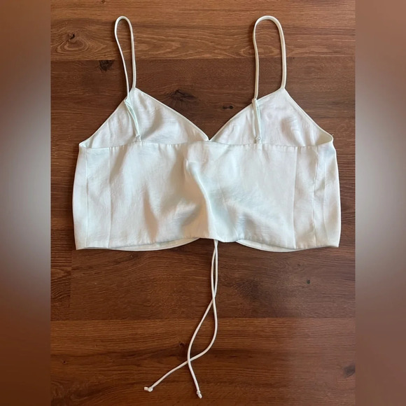 Aritzia Mint Green Ruched Crop Top Women's size Large - Picture 6 of 6